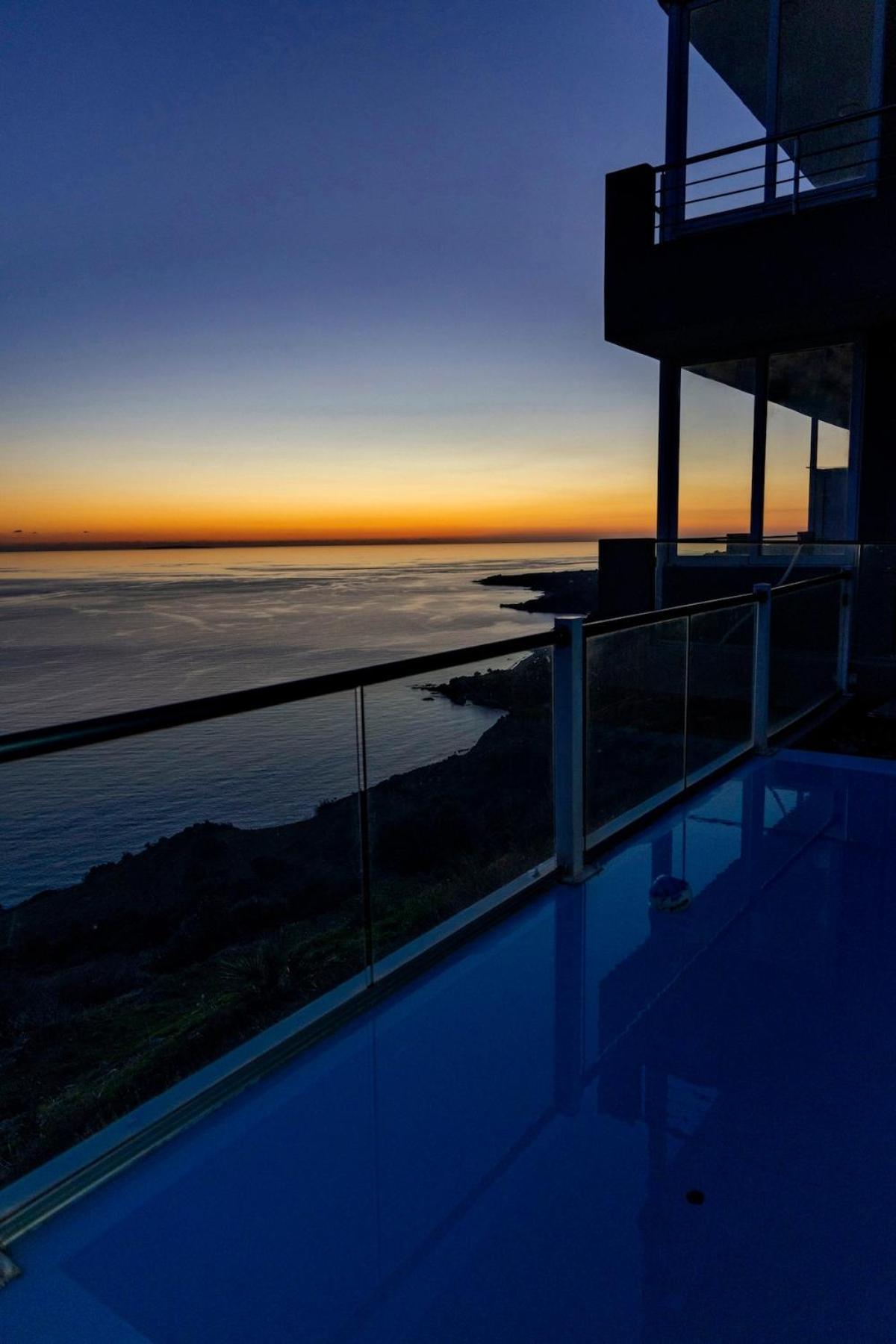 Akrotiri Panorama- Luxury Rental Apartments With Sea View Rodhákinon Exterior foto