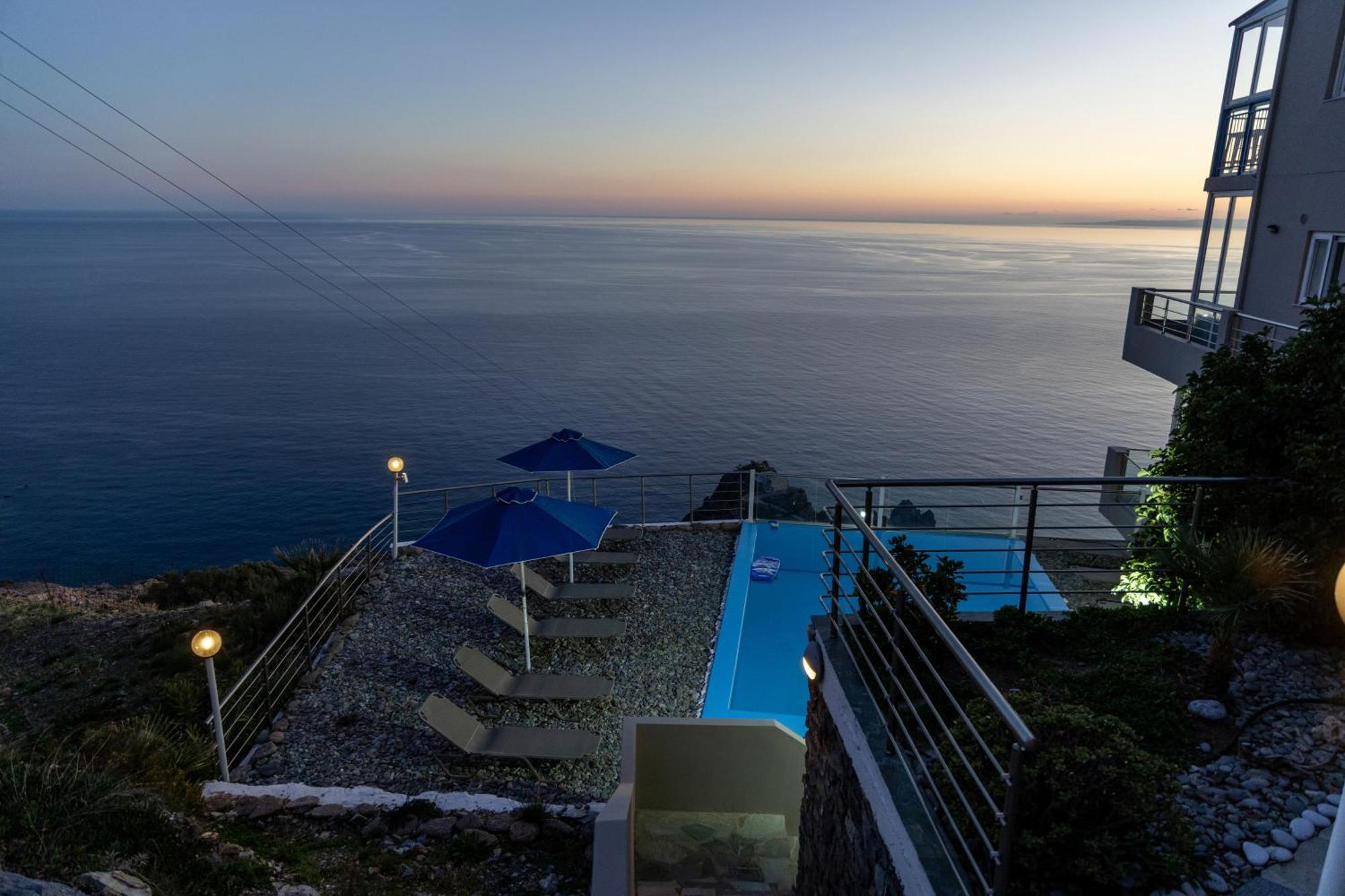 Akrotiri Panorama- Luxury Rental Apartments With Sea View Rodhákinon Exterior foto