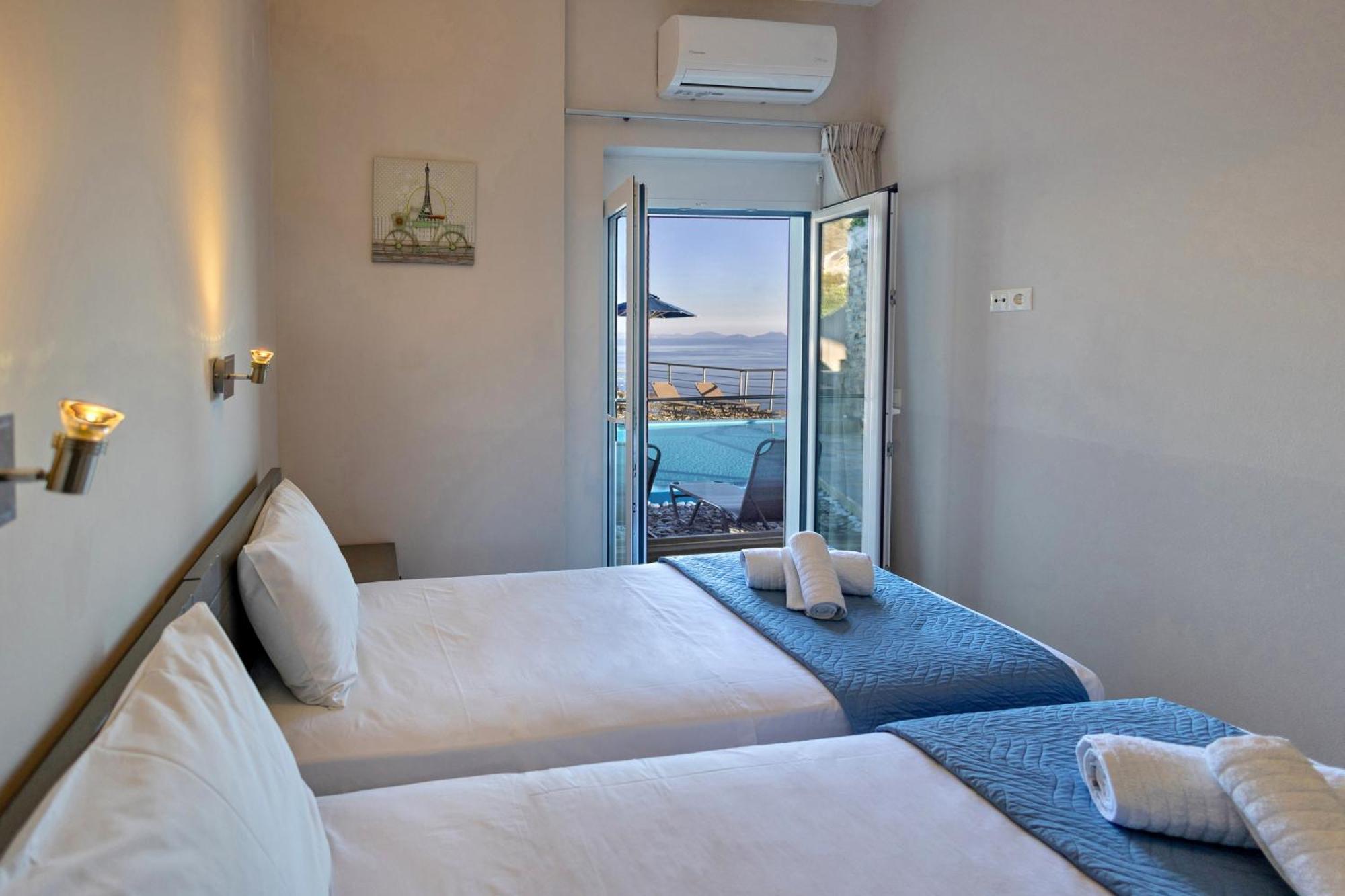 Akrotiri Panorama- Luxury Rental Apartments With Sea View Rodhákinon Exterior foto