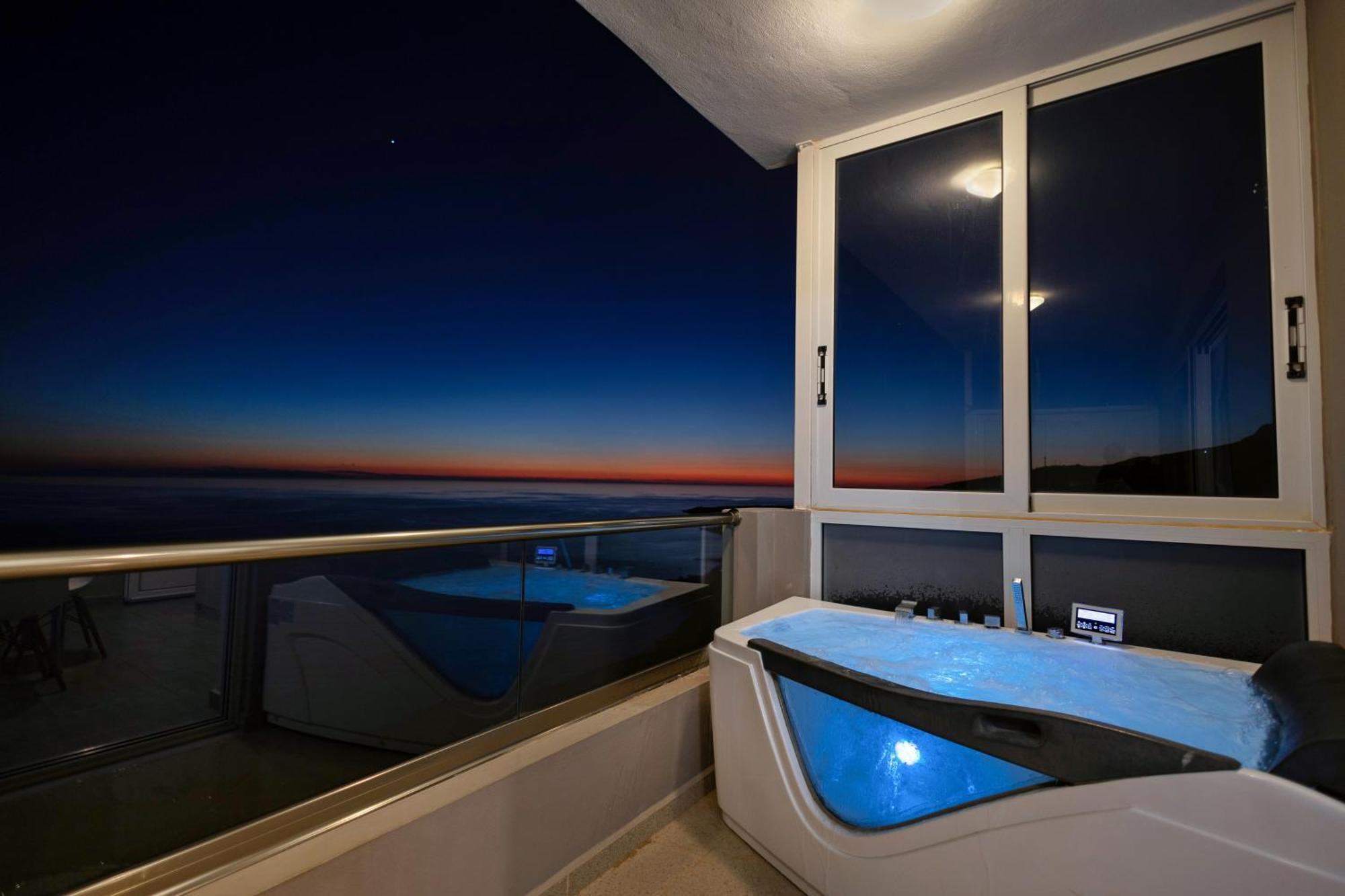 Akrotiri Panorama- Luxury Rental Apartments With Sea View Rodhákinon Exterior foto