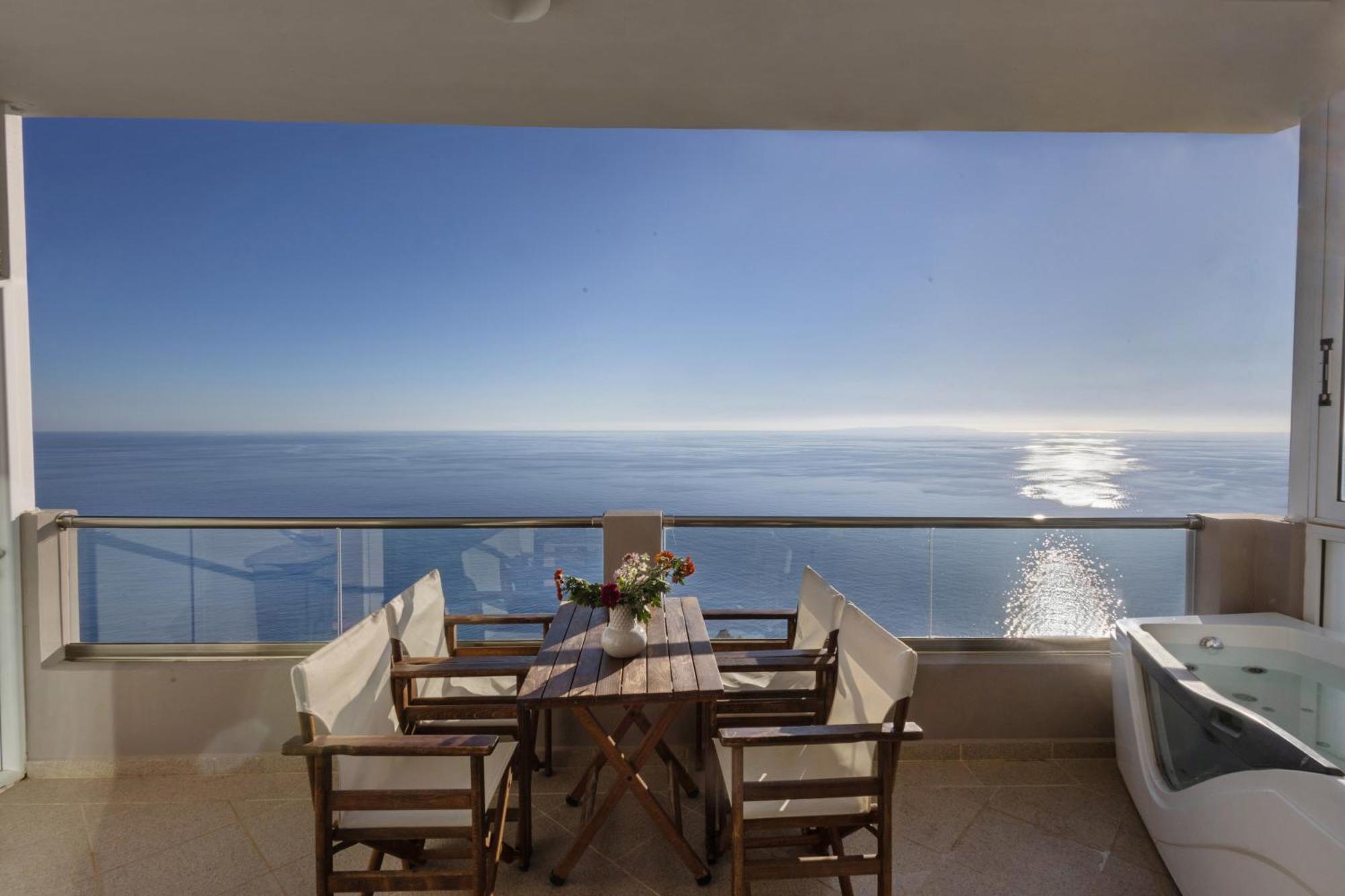 Akrotiri Panorama- Luxury Rental Apartments With Sea View Rodhákinon Exterior foto